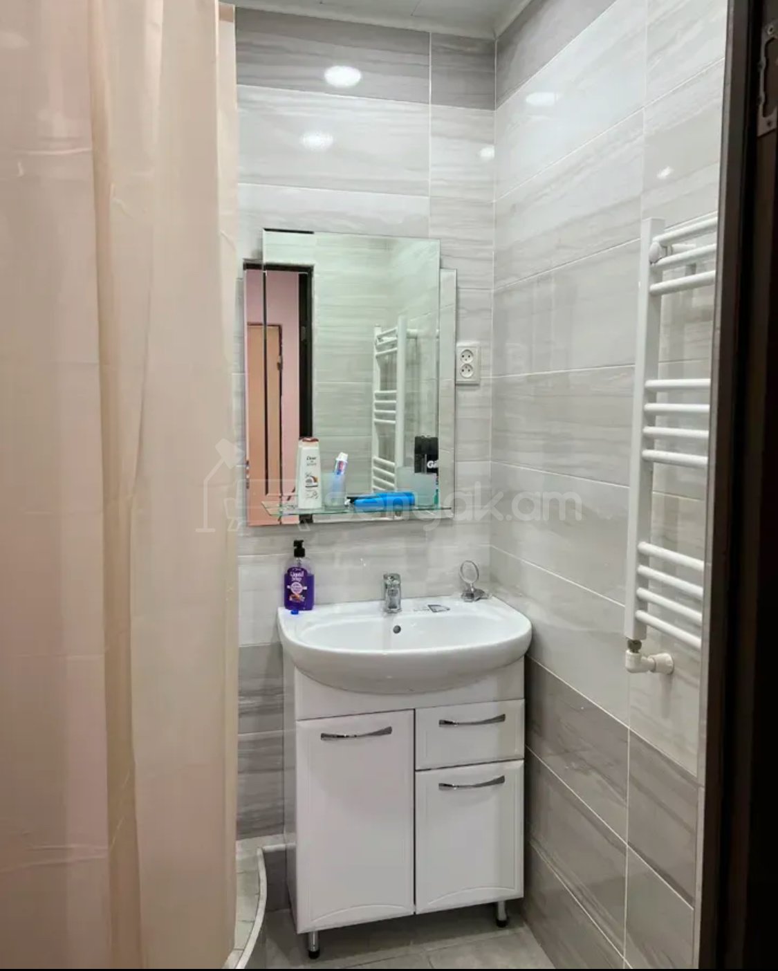 3 Սենյականոց Բնակարան, 73քմ, 5/9 հարկ, Կապիտալ Վերանորոգված, Կահավորված