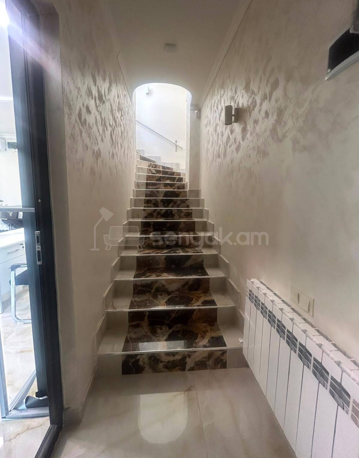 Օֆիսային Տարածք, 55քմ, Կապիտալ Վերանորոգված