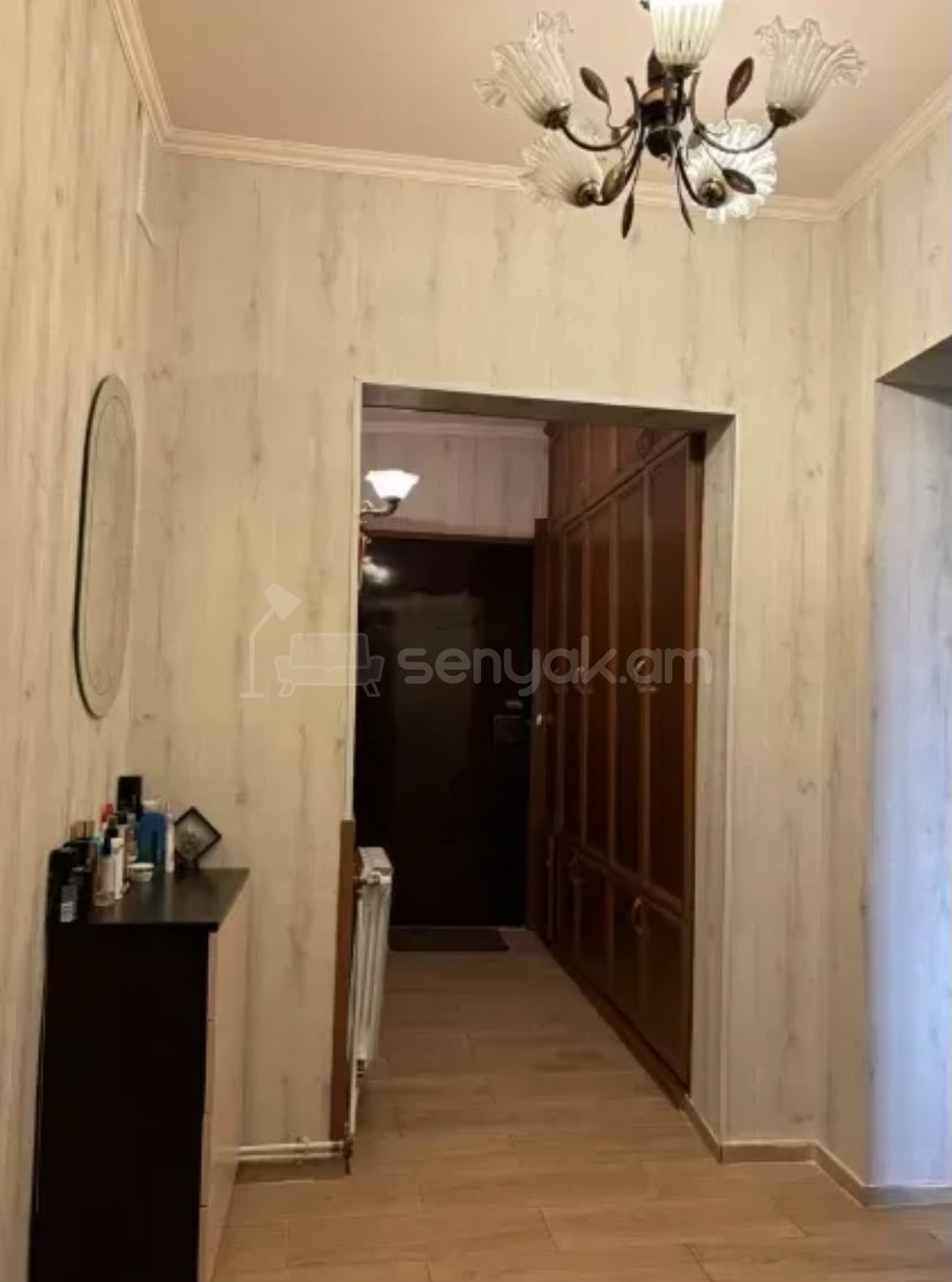 2 Սենյականոց Բնակարան, 70քմ, 9/9 հարկ, Կոսմետիկ Վերանորոգված