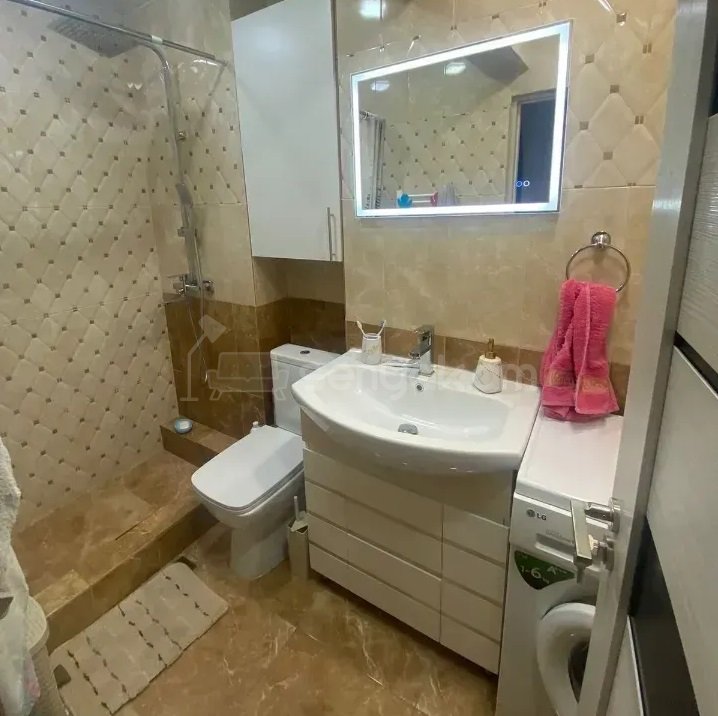 3 Սենյականոց Բնակարան, 70քմ, 12/14 հարկ, Կապիտալ Վերանորոգված