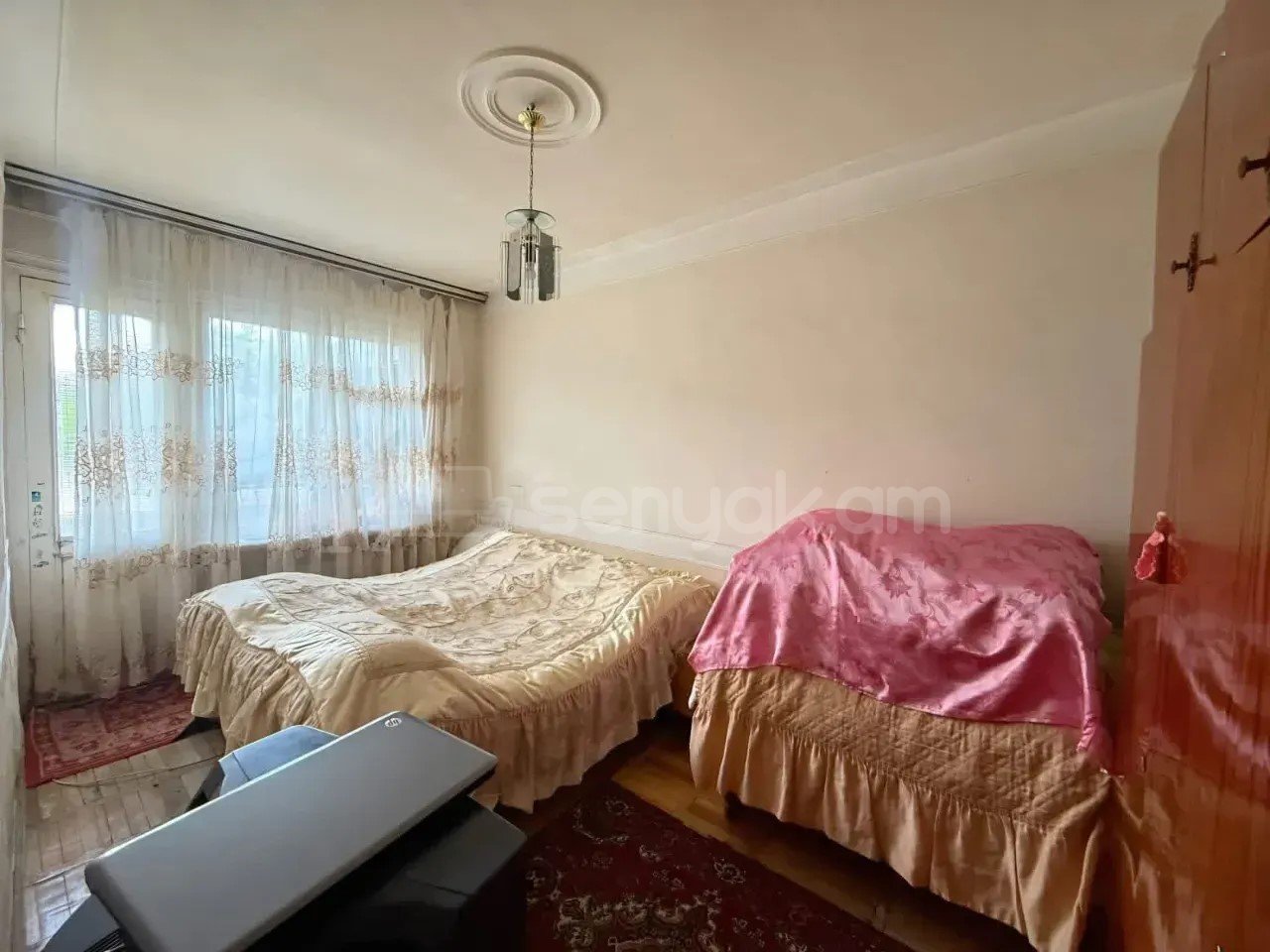 3 Սենյականոց Բնակարան Քարե Շենքում, 85քմ, 2/5 հարկ, Նորմալ Վիճակում