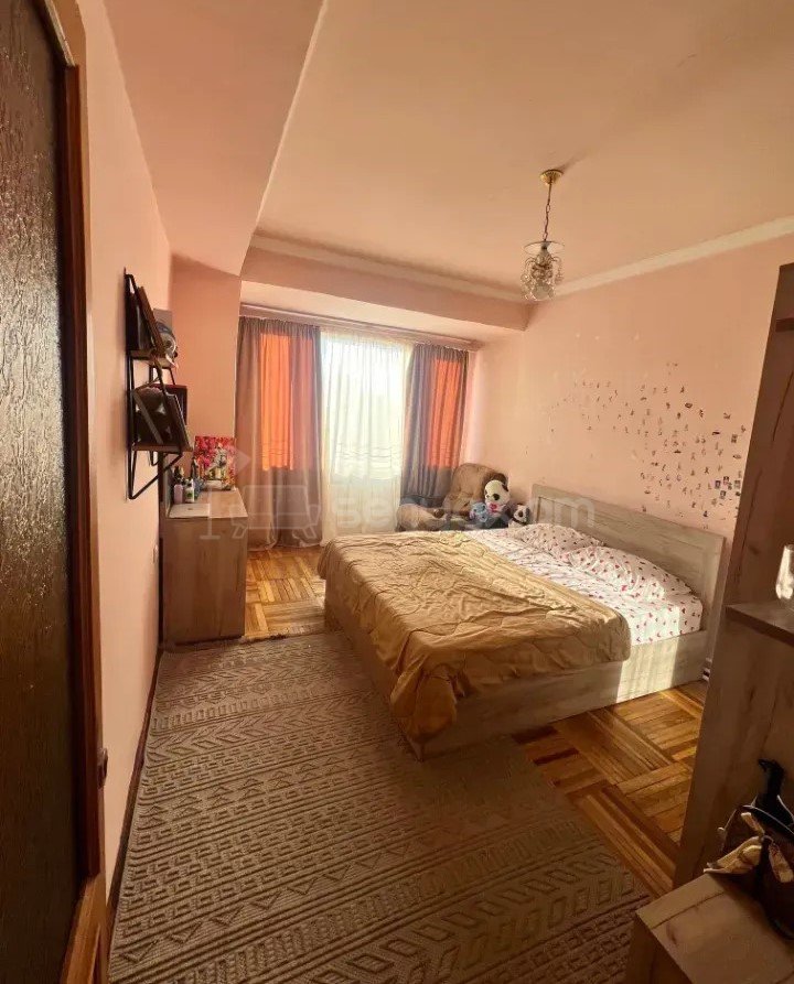 3 Սենյականոց Բնակարան, 80քմ, 14/14 հարկ, Նորմալ Վիճակում