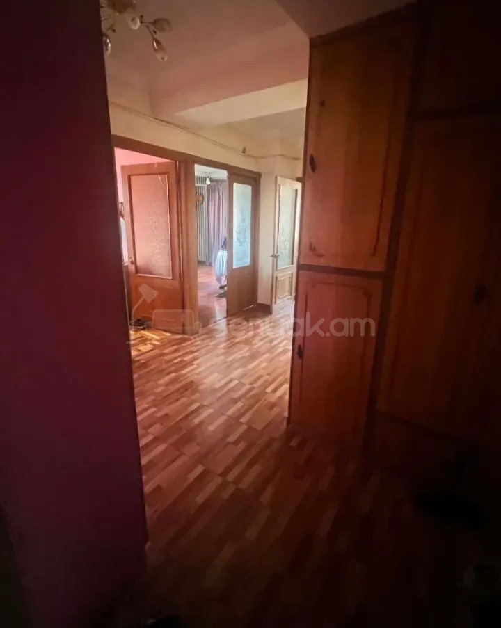 3 Սենյականոց Բնակարան, 80քմ, 14/14 հարկ, Նորմալ Վիճակում