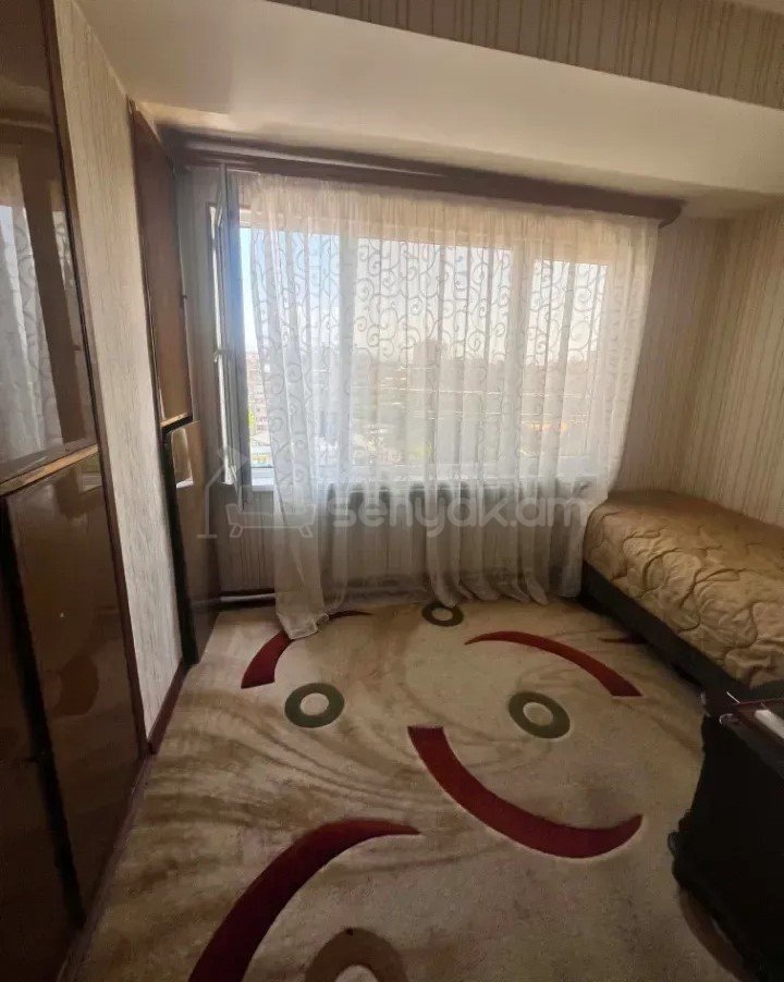 3 Սենյականոց Բնակարան, 80քմ, 14/14 հարկ, Նորմալ Վիճակում