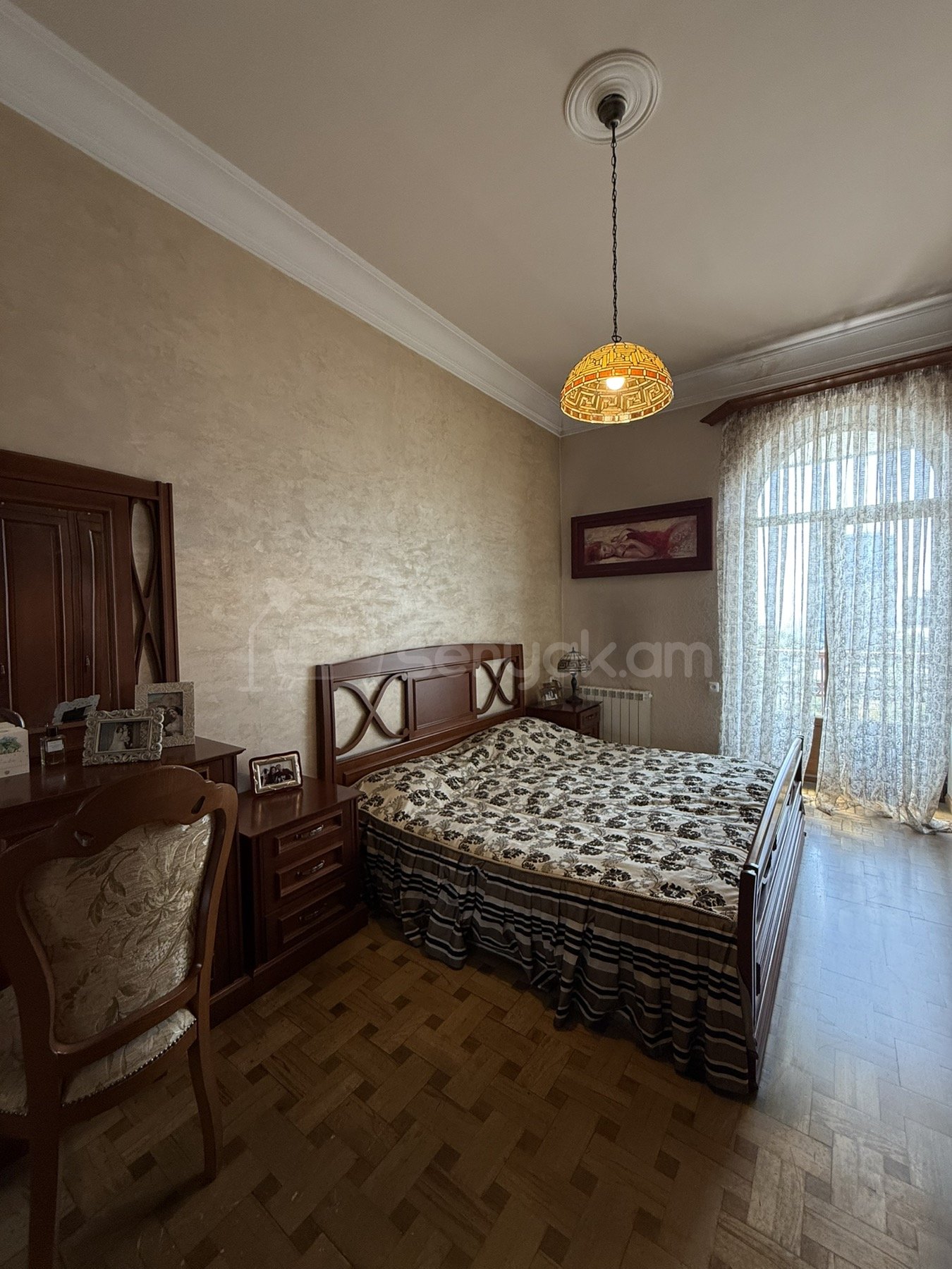 4 Սենյականոց Բնակարան Քարե Շենքում, 143քմ, 5/5 հարկ, Կապիտալ Վերանորոգված