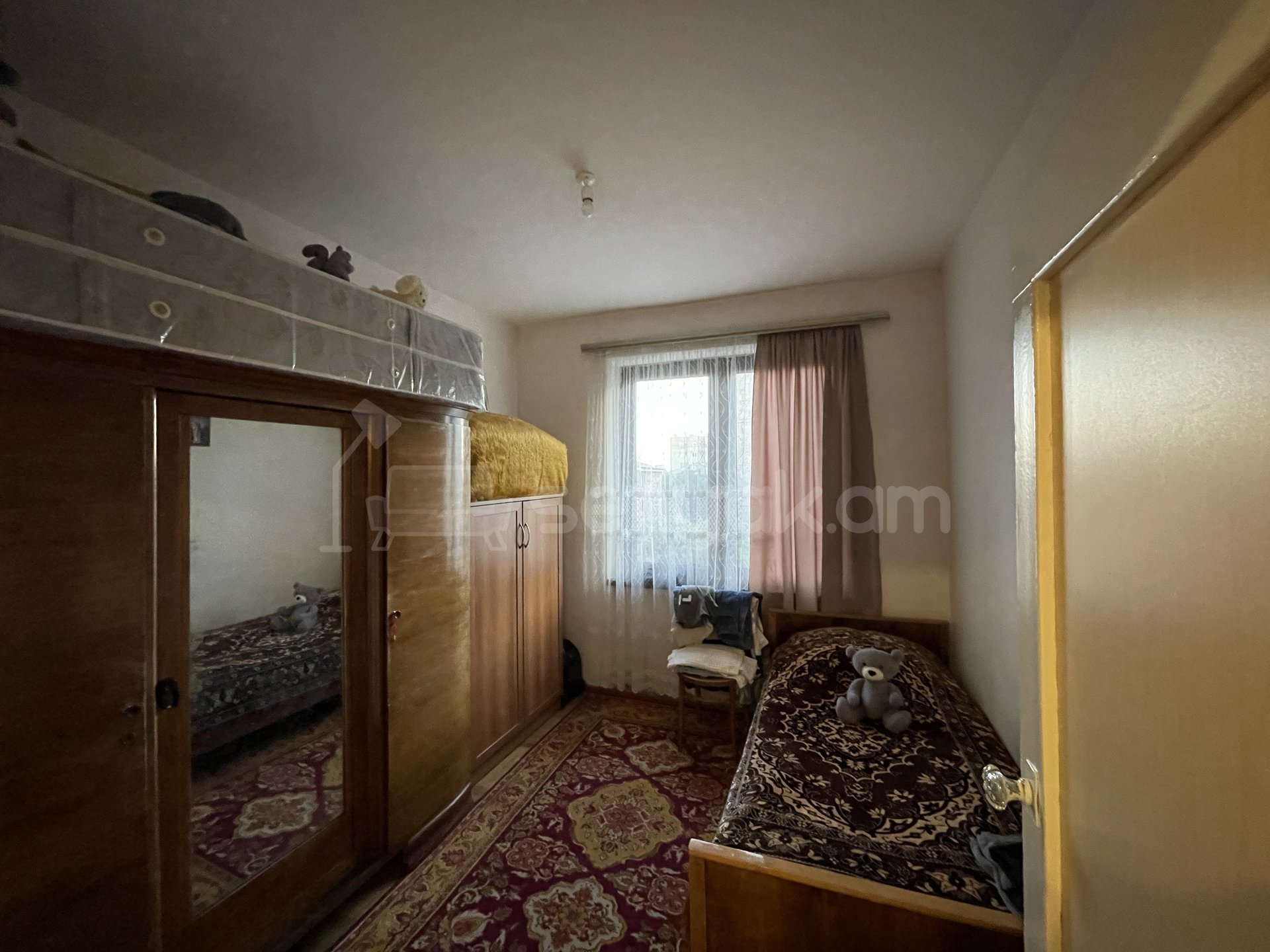 4 Սենյականոց Բնակարան, 89քմ, 5/9 հարկ, Նորմալ Վիճակում