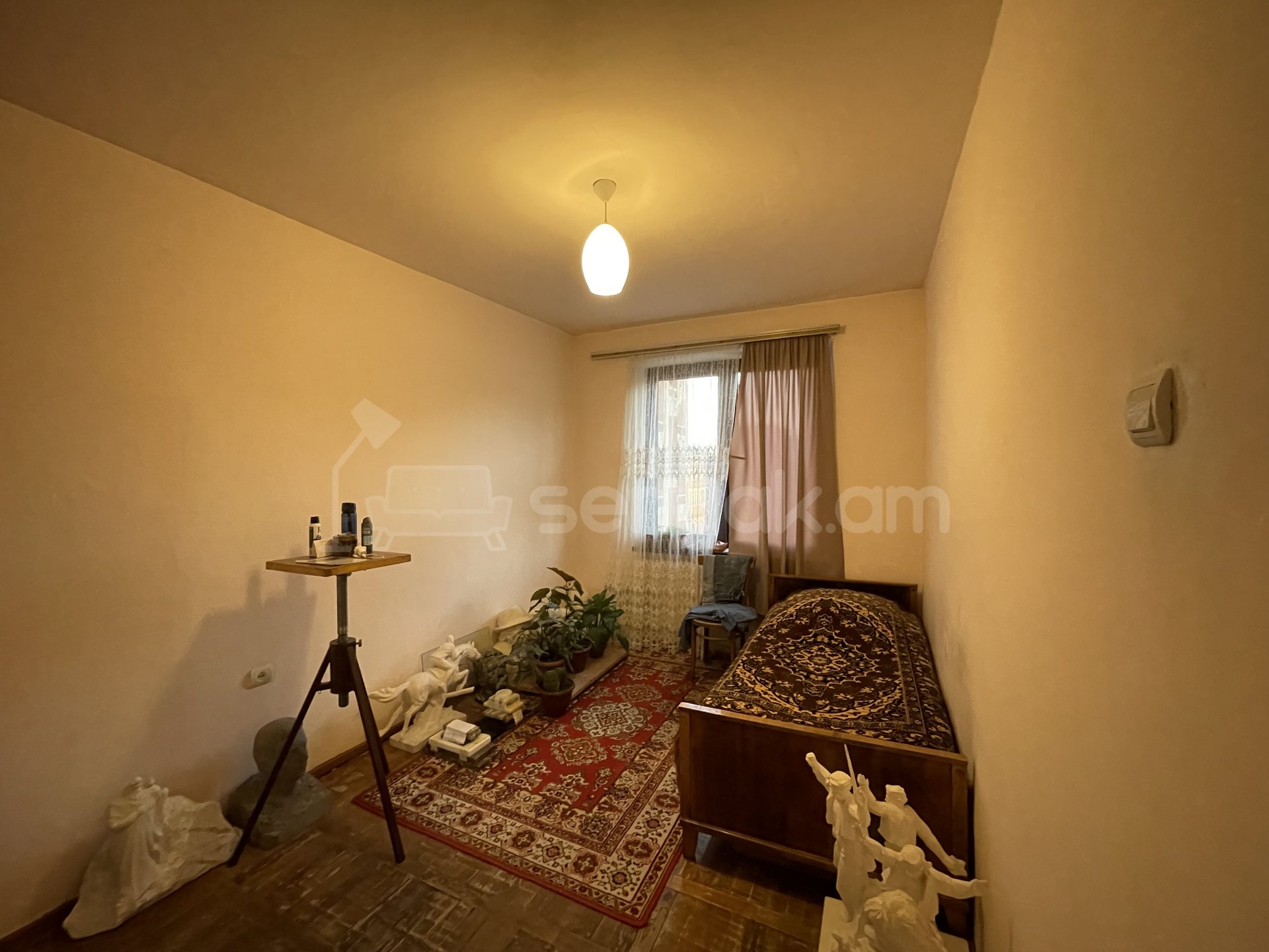 4 Սենյականոց Բնակարան, 89քմ, 5/9 հարկ, Նորմալ Վիճակում