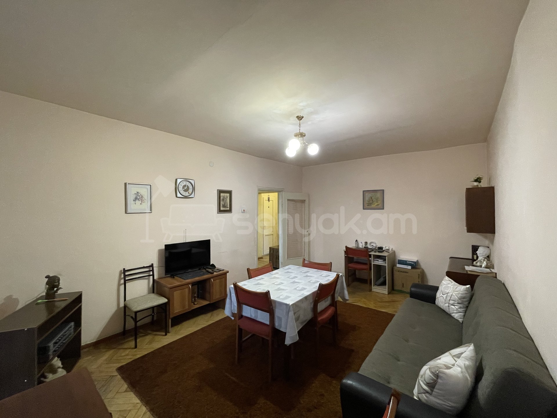 4 Սենյականոց Բնակարան, 89քմ, 5/9 հարկ, Նորմալ Վիճակում