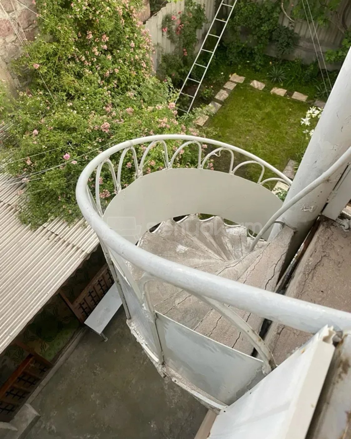 4 Սենյականոց Սեփական Տուն, 330քմ, Կապիտալ Վերանորոգված, Ավտոտնակով