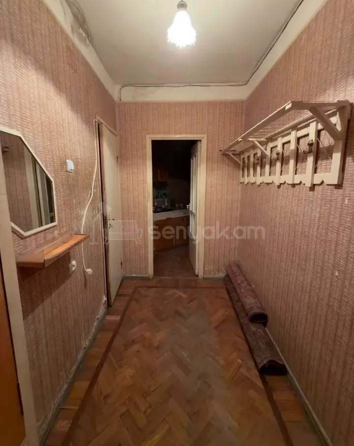1 Սենյականոց Բնակարան, 43քմ, 10/16 հարկ, Նորմալ Վիճակում