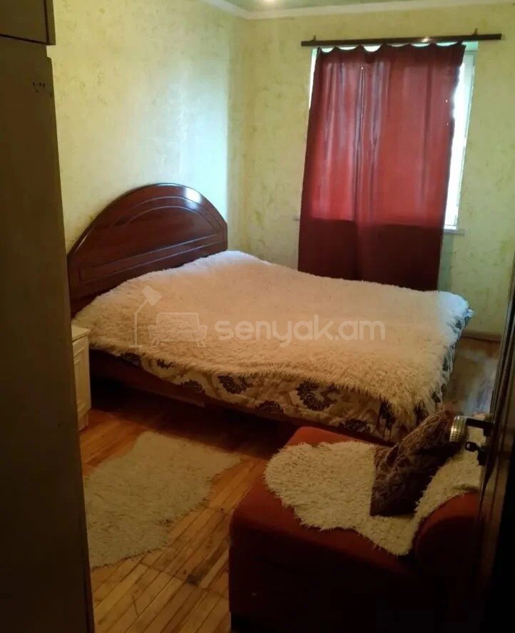 2 Սենյականոց Բնակարան Քարե Շենքում, 51քմ, 2/5 հարկ, Պետական Վիճակում