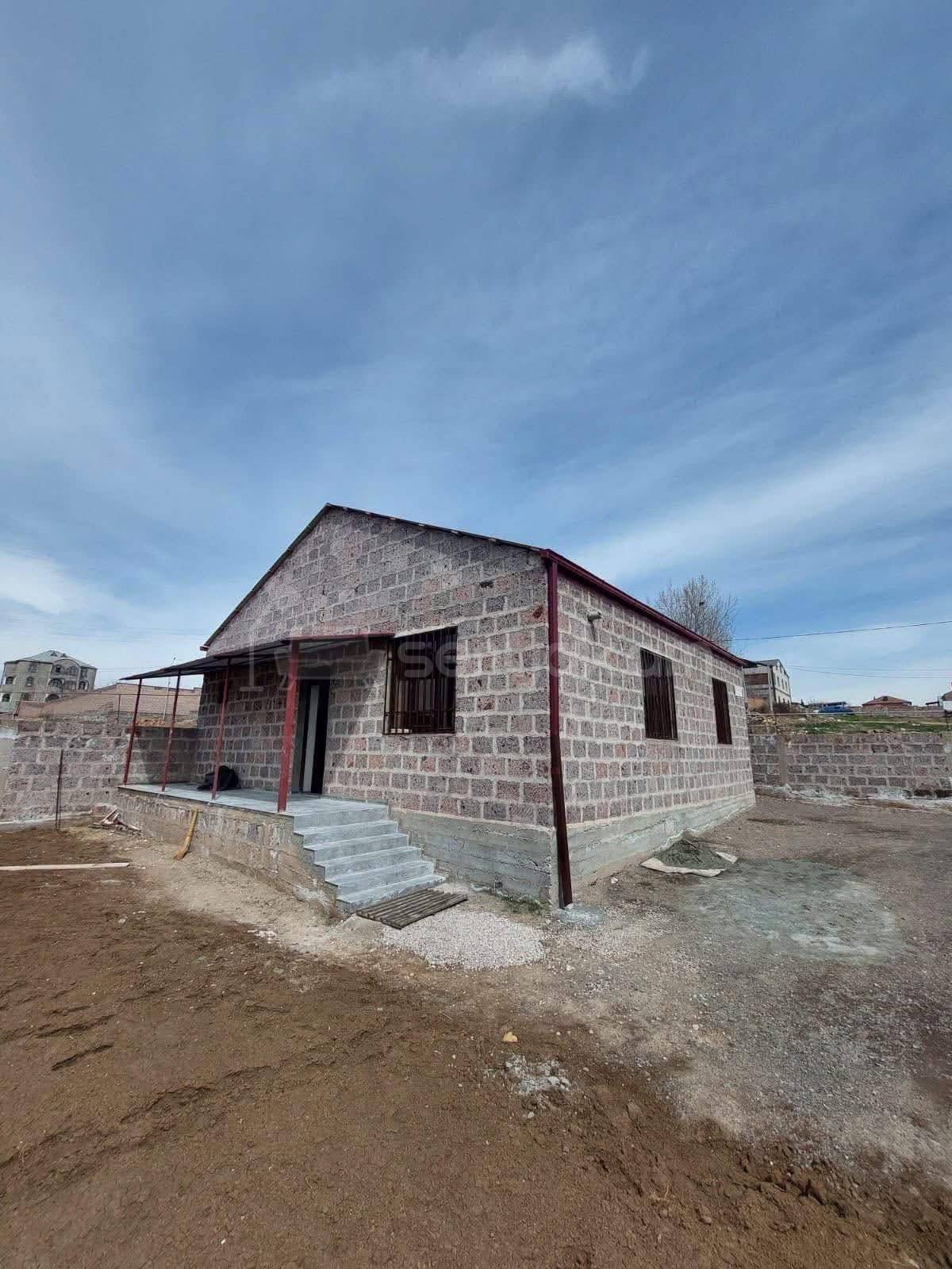 3 Սենյականոց Սեփական Տուն, 100քմ, Կապիտալ Վերանորոգված