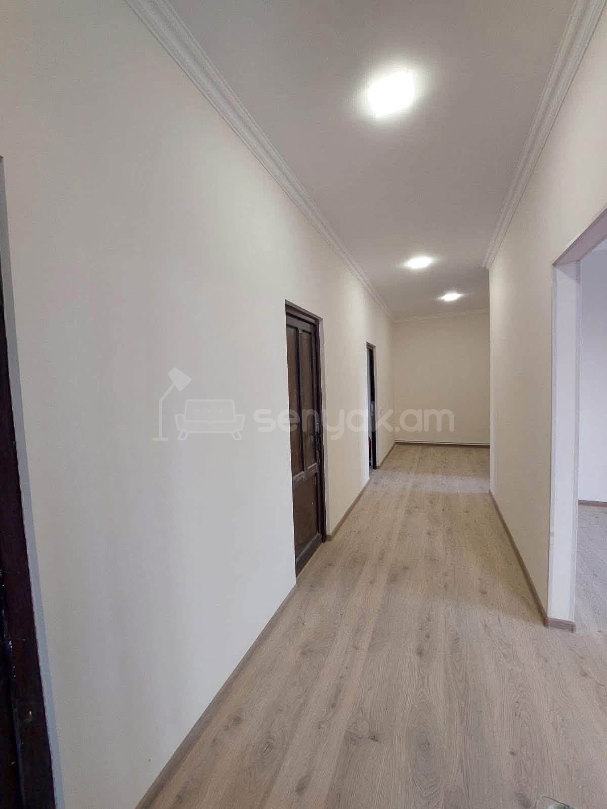 3 Սենյականոց Սեփական Տուն, 100քմ, Կապիտալ Վերանորոգված