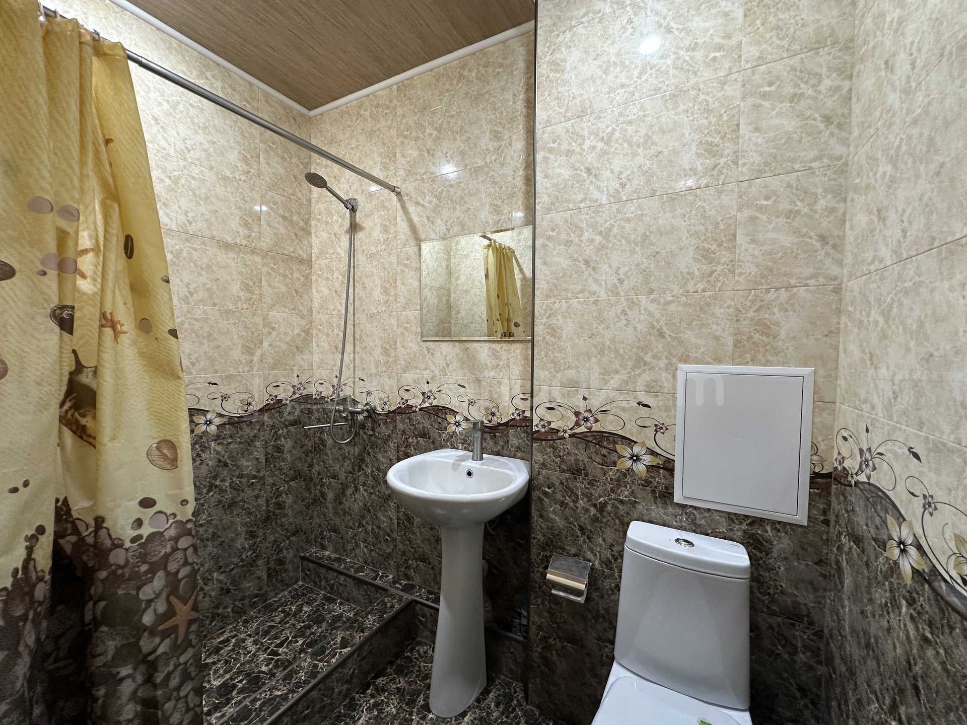 1 Սենյականոց Բնակարան Քարե Շենքում, 43քմ, 3/5 հարկ, Կապիտալ Վերանորոգված