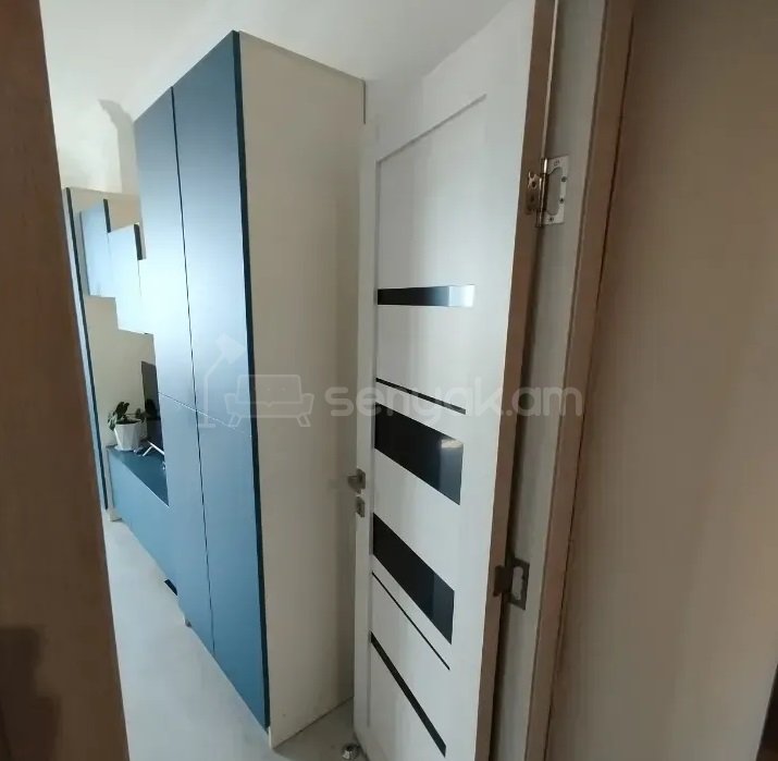3 Սենյականոց Բնակարան, 63քմ, 8/12 հարկ, Կոսմետիկ Վերանորոգված
