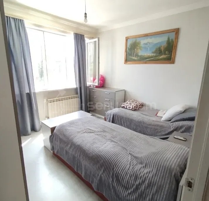 3 Սենյականոց Բնակարան, 63քմ, 8/12 հարկ, Կոսմետիկ Վերանորոգված