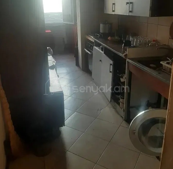 4 Սենյականոց Բնակարան, 90քմ, 9/9 հարկ, Կոսմետիկ Վերանորոգված