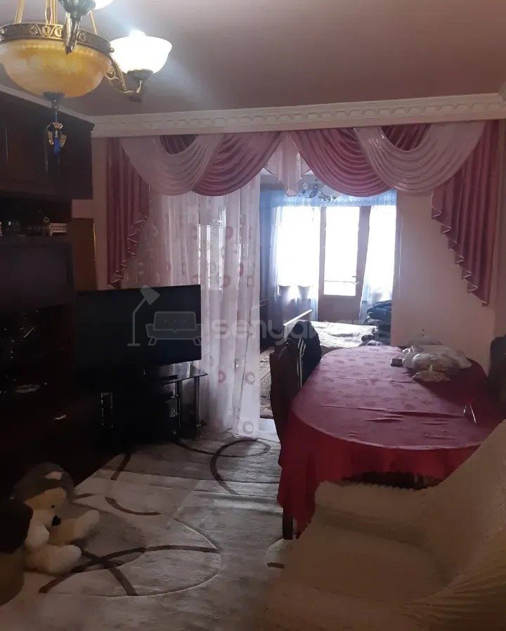 2 Սենյականոց Բնակարան Քարե Շենքում, 54քմ, 3/4 հարկ, Կոսմետիկ Վերանորոգված
