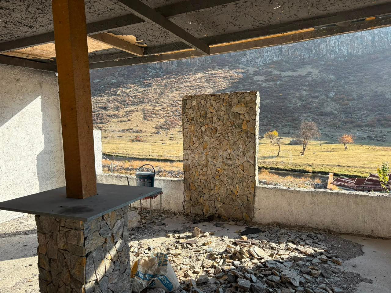 8 Սենյականոց Սեփական Տուն, 700քմ, Կոսմետիկ Վերանորոգված