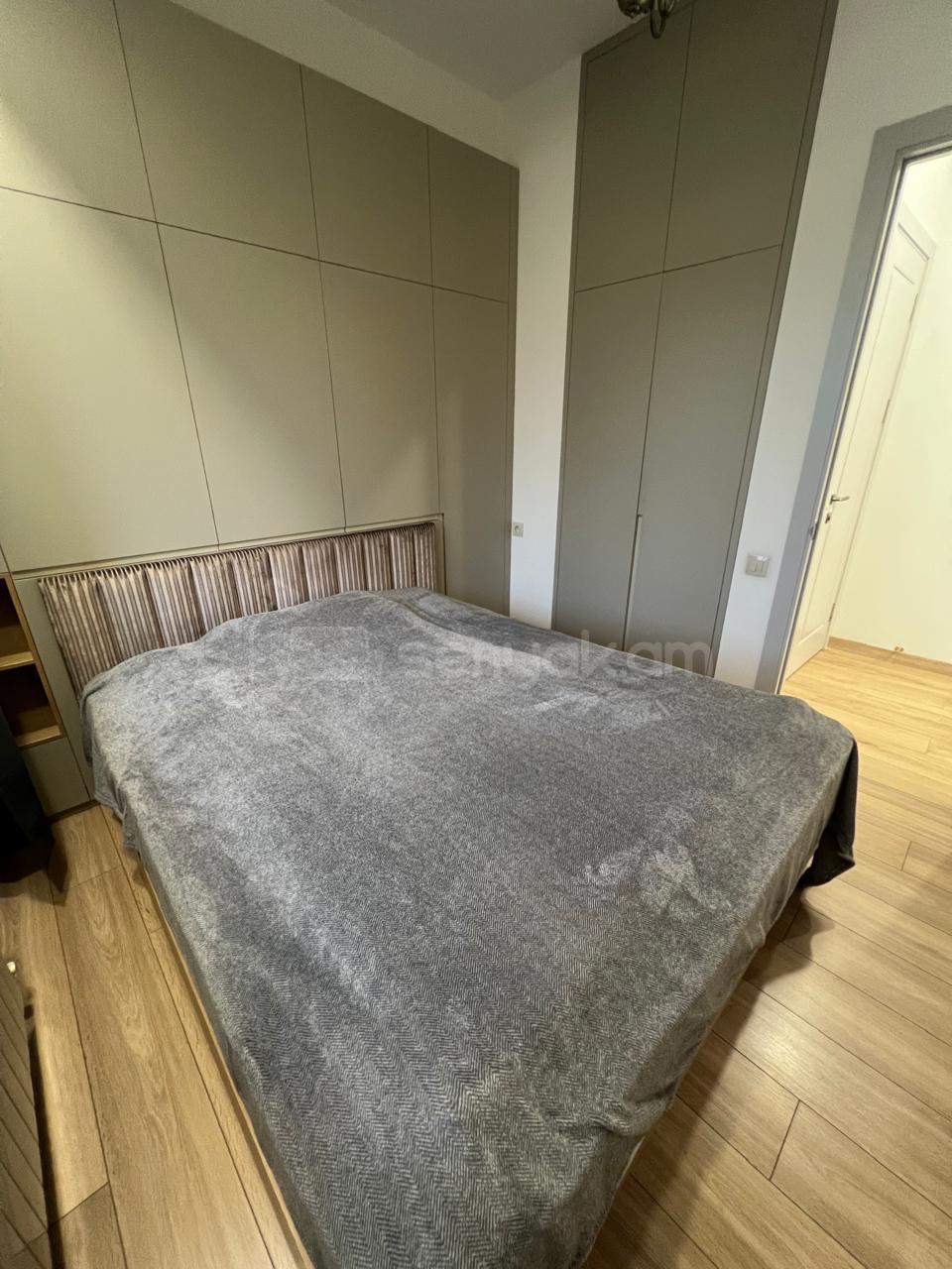 2 Սենյականոց Բնակարան Նորակառույցում, 43քմ, 8/18 հարկ, Կապիտալ Վերանորոգված, Կահավորված