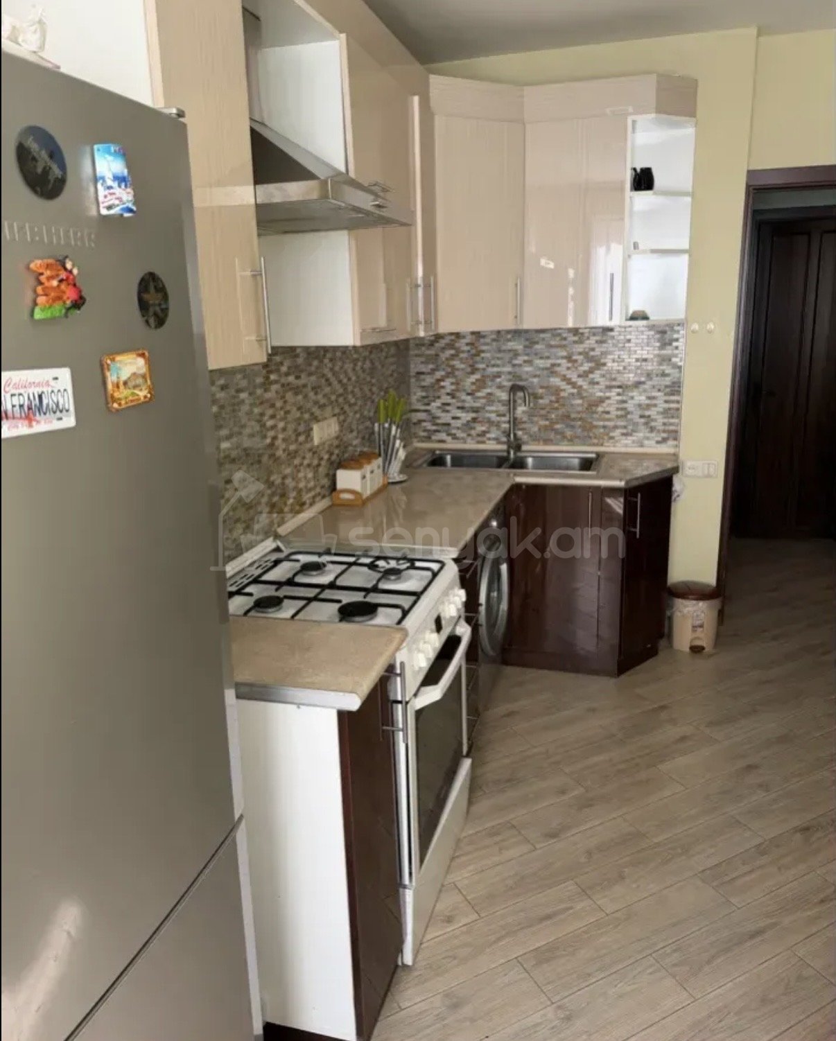 2 Սենյականոց Բնակարան, 47քմ, 6/9 հարկ, Կապիտալ Վերանորոգված, Կահավորված