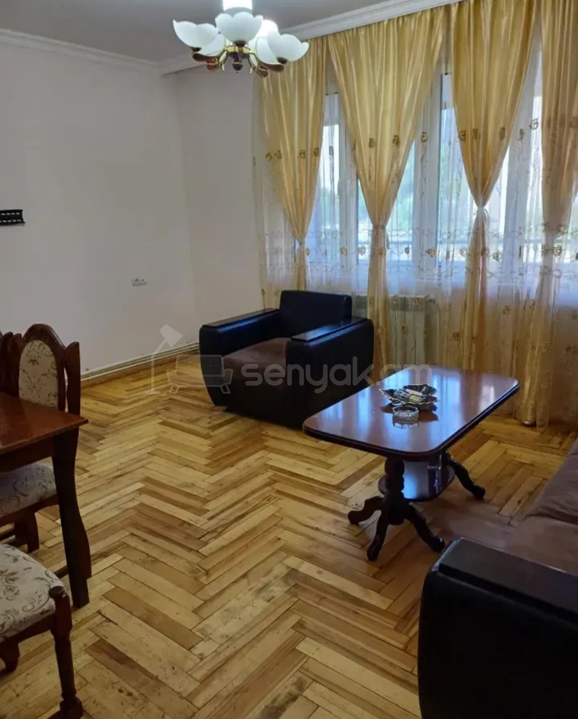 3 Սենյականոց Բնակարան, 87քմ, 3/9 հարկ, Նորմալ Վիճակում, Կահավորված