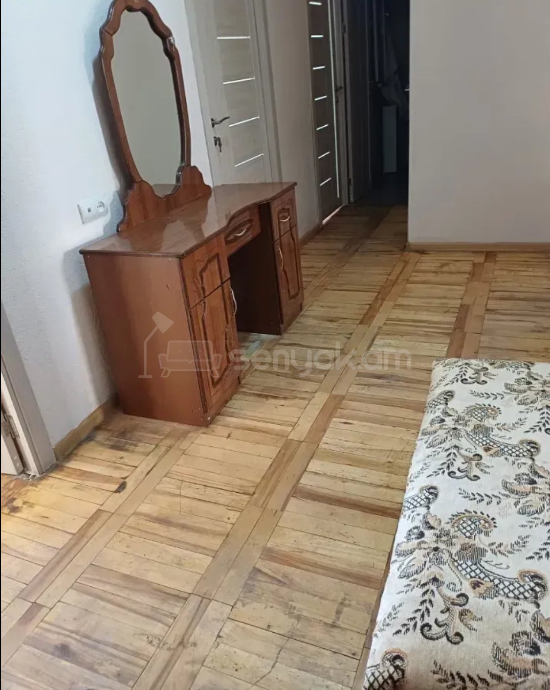 3 Սենյականոց Բնակարան, 87քմ, 3/9 հարկ, Նորմալ Վիճակում, Կահավորված
