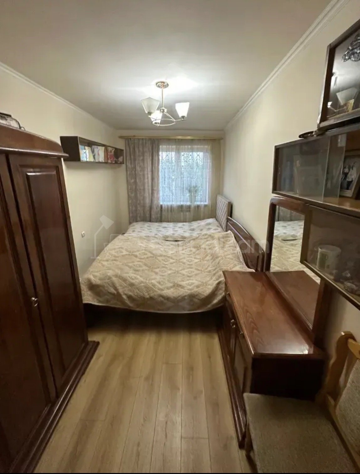 2 Սենյականոց Բնակարան Քարե Շենքում, 54քմ, 2/5 հարկ, Դիզայներական Վերանորոգված, Կահավորված