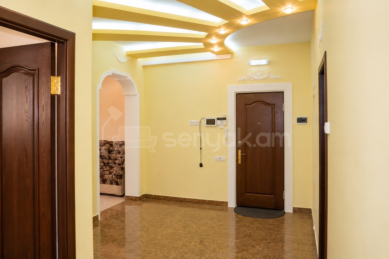 3 Սենյականոց Բնակարան Նորակառույցում, 98քմ, 3/12 հարկ, Կապիտալ Վերանորոգված, Կահավորված, Արևկող