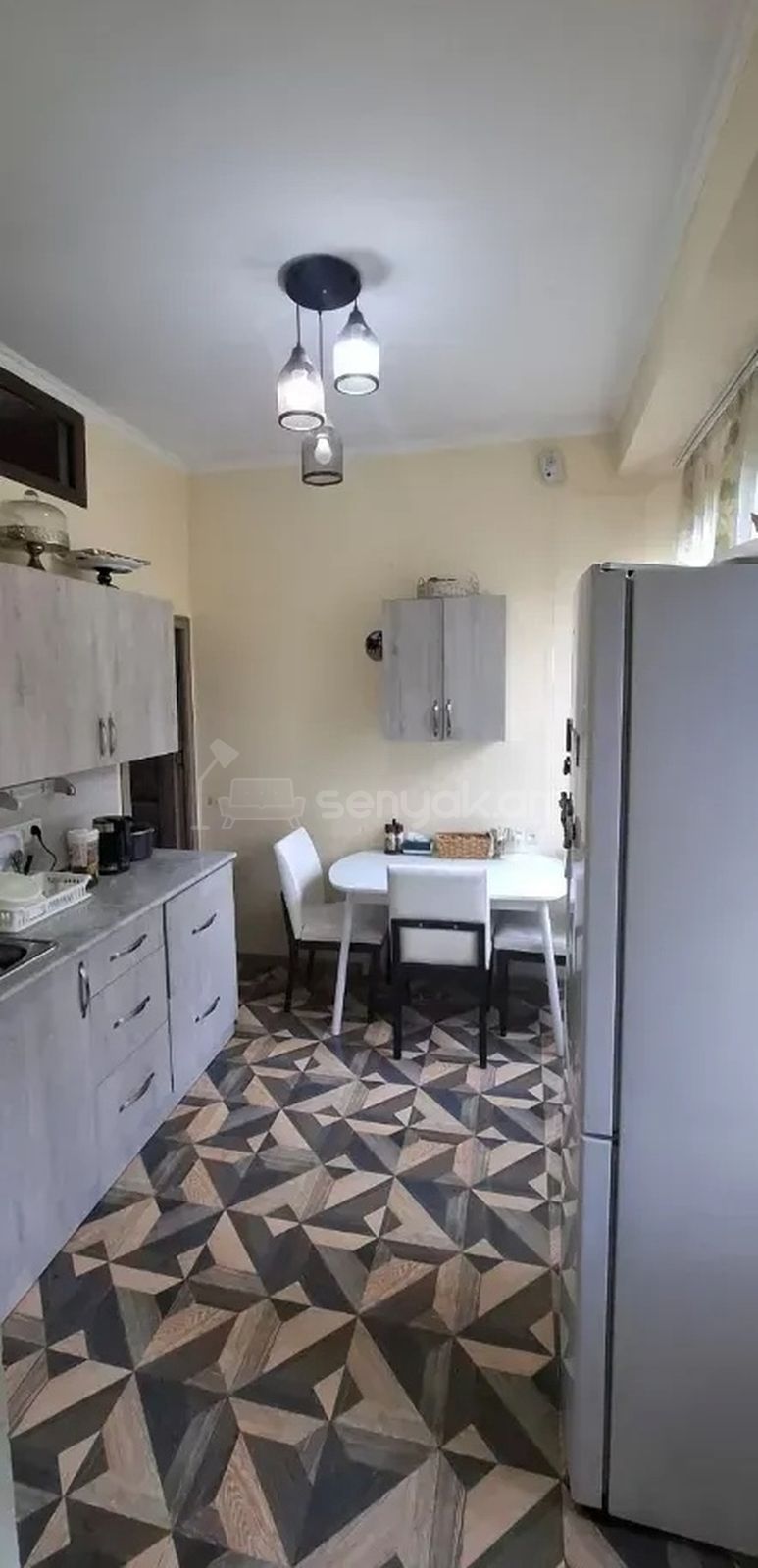 3 Սենյականոց Բնակարան, 66քմ, 3/9 հարկ, Նորմալ Վիճակում