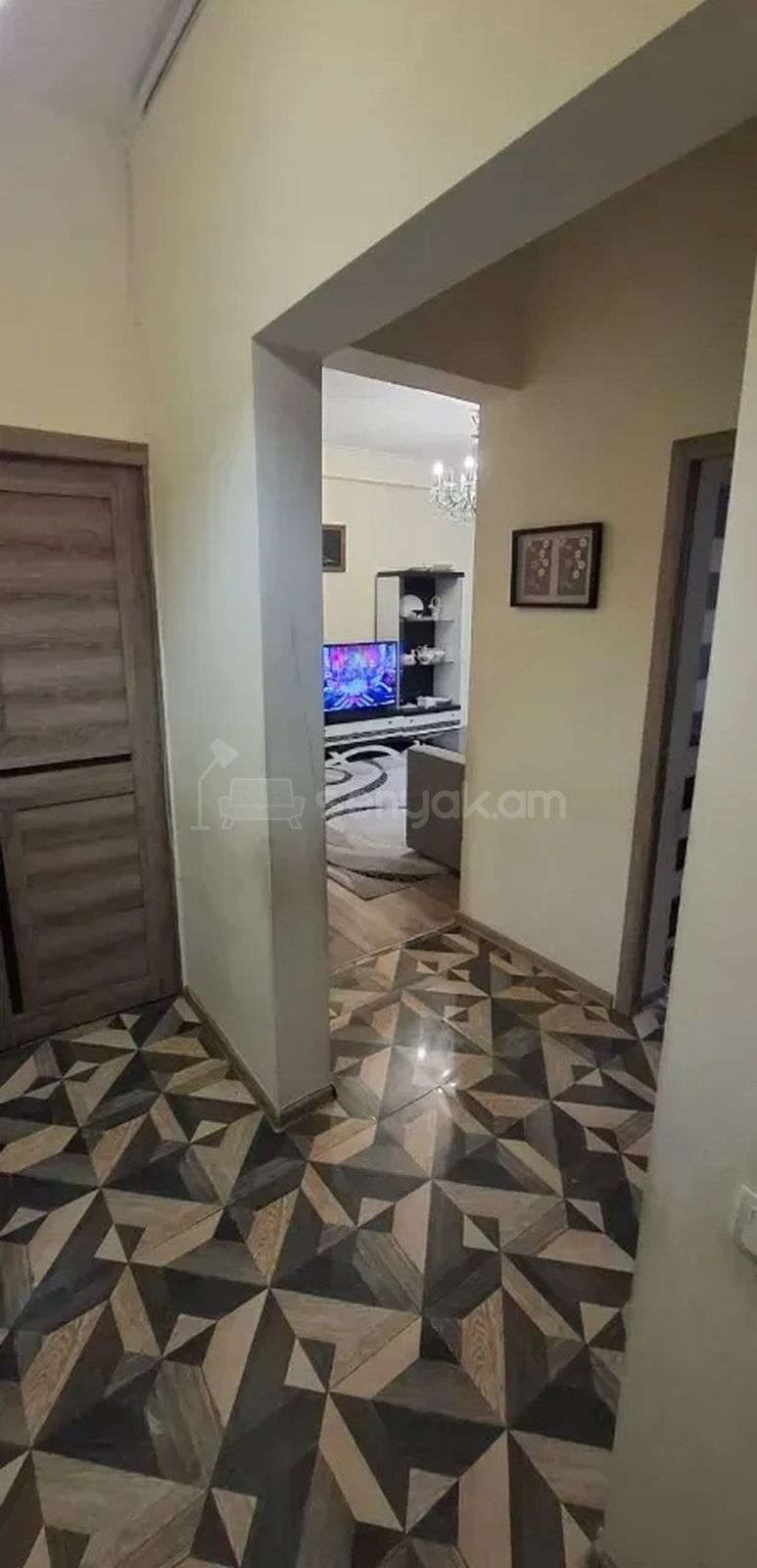 3 Սենյականոց Բնակարան, 66քմ, 3/9 հարկ, Նորմալ Վիճակում