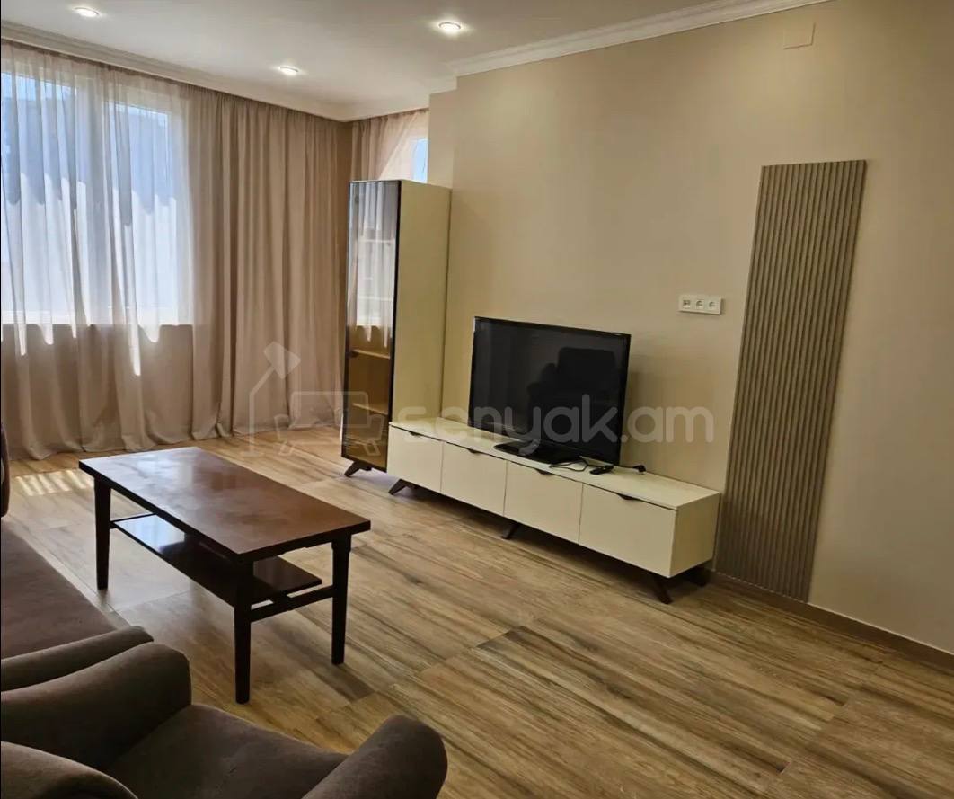 3 Սենյականոց Բնակարան Նորակառույցում, 84քմ, 5/14 հարկ, Կապիտալ Վերանորոգված, Կահավորված