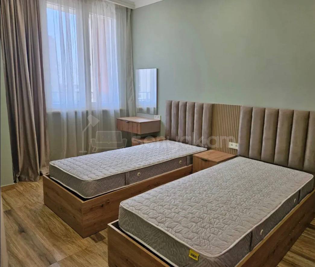 3 Սենյականոց Բնակարան Նորակառույցում, 84քմ, 5/14 հարկ, Կապիտալ Վերանորոգված, Կահավորված