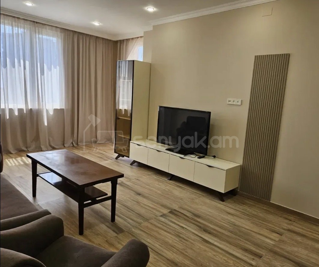 3 Սենյականոց Բնակարան Նորակառույցում, 84քմ, 5/14 հարկ, Կապիտալ Վերանորոգված, Կահավորված, Արևկող