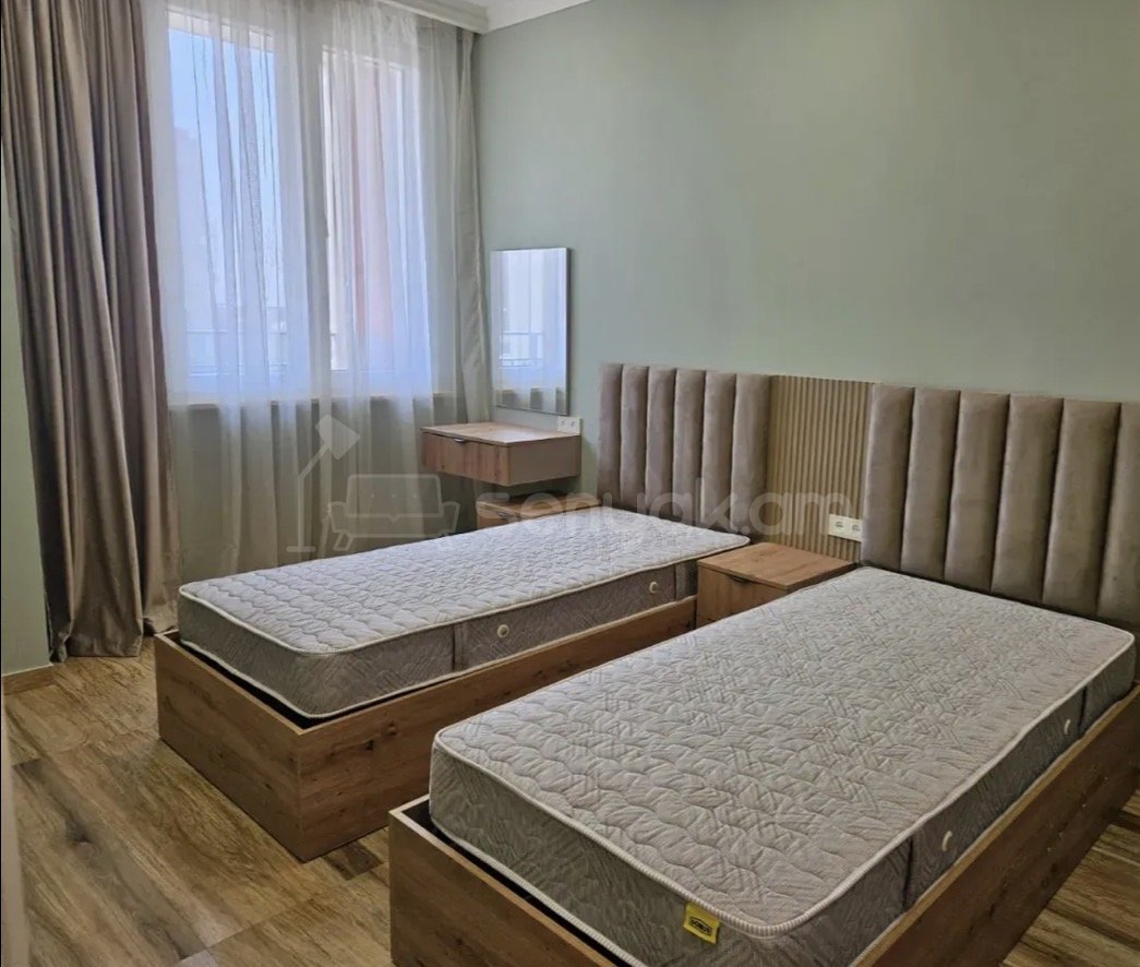 3 Սենյականոց Բնակարան Նորակառույցում, 84քմ, 5/14 հարկ, Կապիտալ Վերանորոգված, Կահավորված, Արևկող