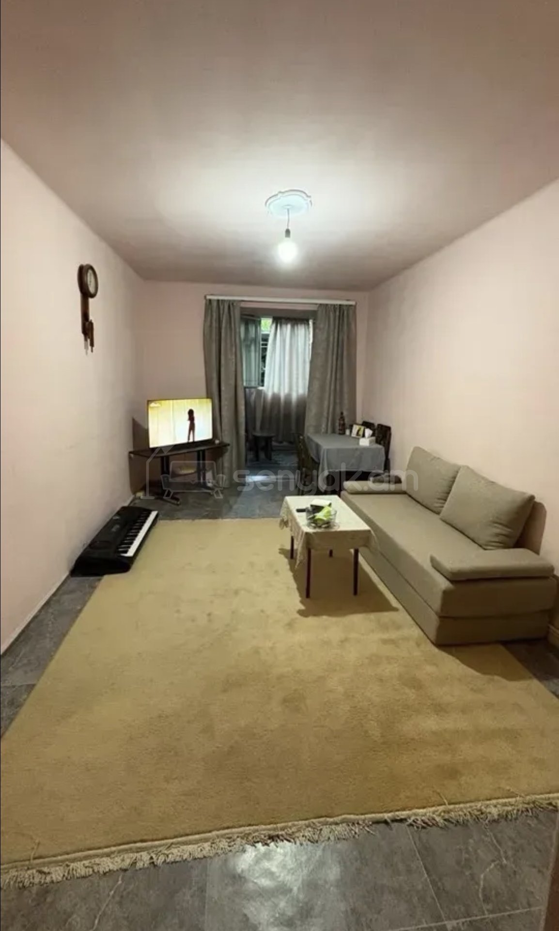 3 Սենյականոց Բնակարան Քարե Շենքում, 54քմ, 1/4 հարկ, Կապիտալ Վերանորոգված
