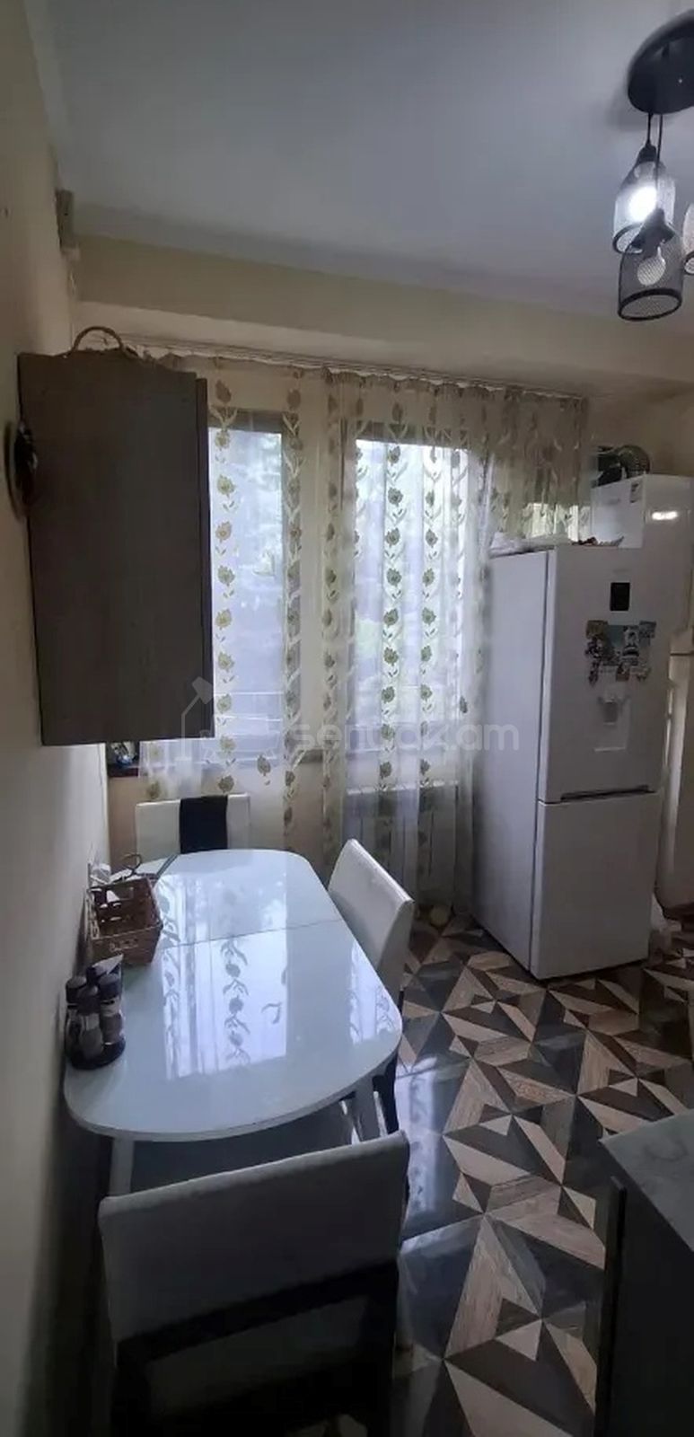 3 Սենյականոց Բնակարան, 66քմ, 3/9 հարկ, Կապիտալ Վերանորոգված