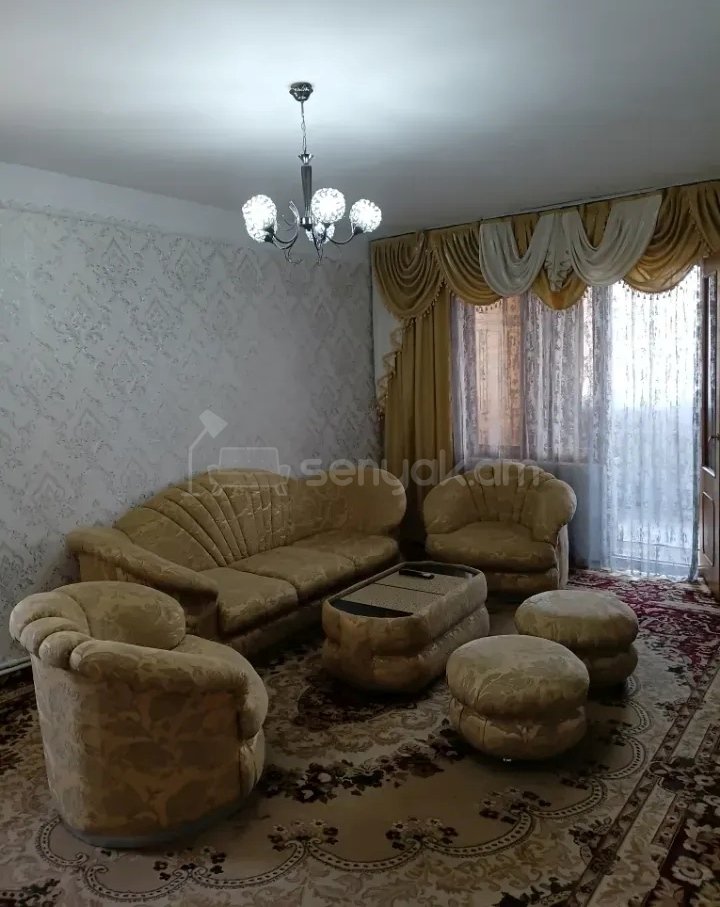 3 Սենյականոց Բնակարան, 80քմ, 9/9 հարկ, Նորմալ Վիճակում