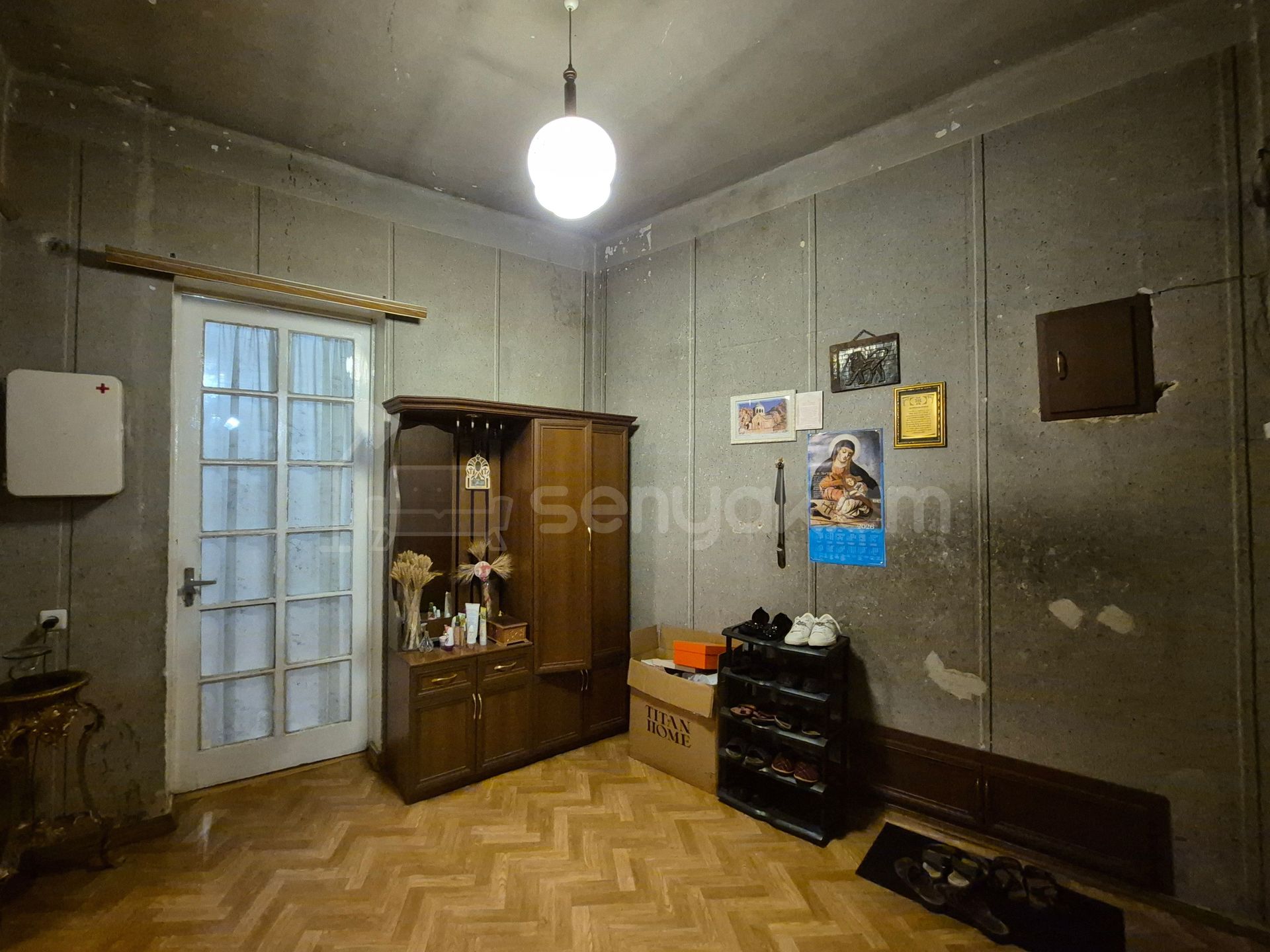 3 Սենյականոց Բնակարան Քարե Շենքում, 114քմ, 5/5 հարկ, Կոսմետիկ Վերանորոգված