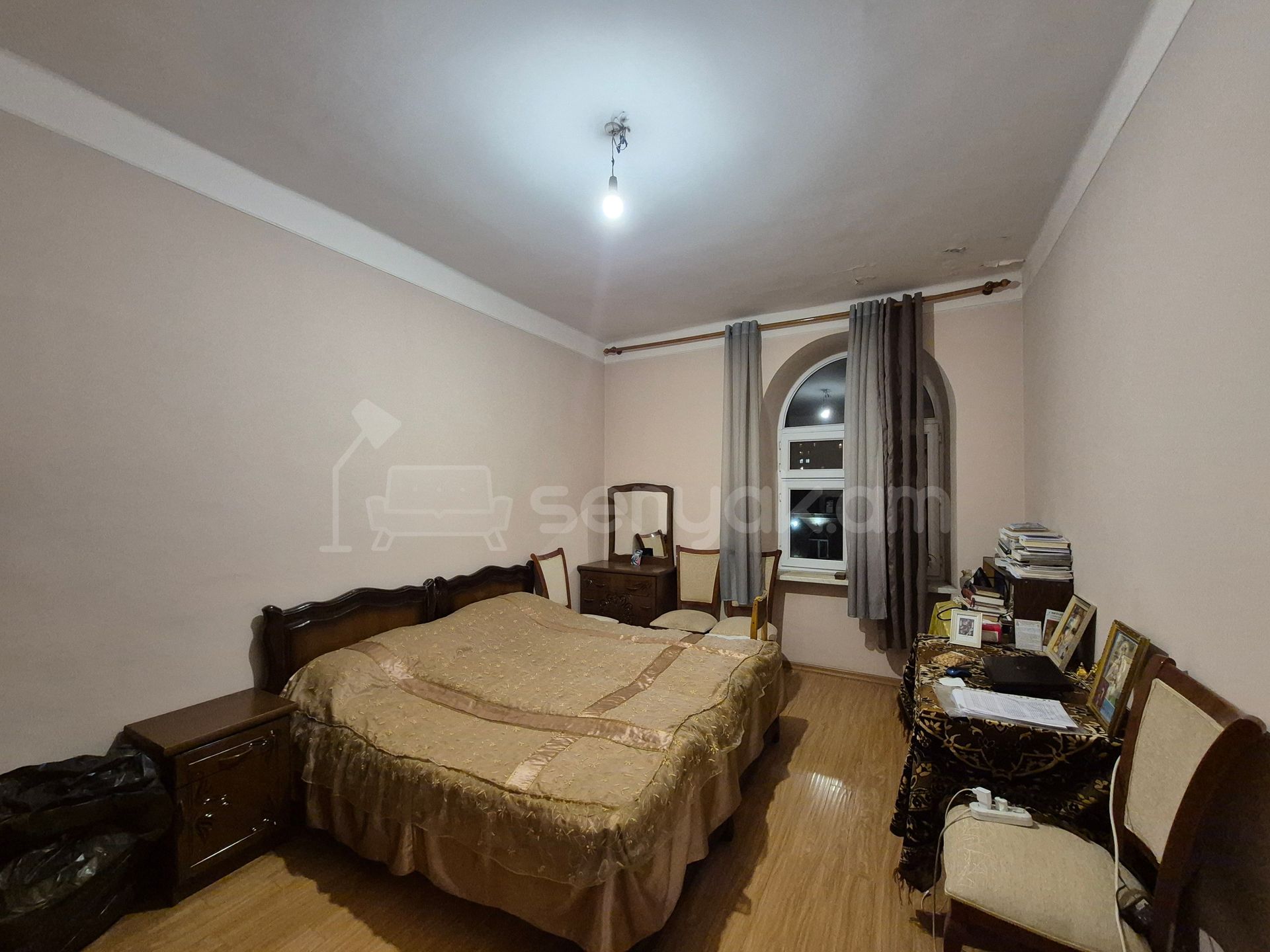 3 Սենյականոց Բնակարան Քարե Շենքում, 114քմ, 5/5 հարկ, Կոսմետիկ Վերանորոգված
