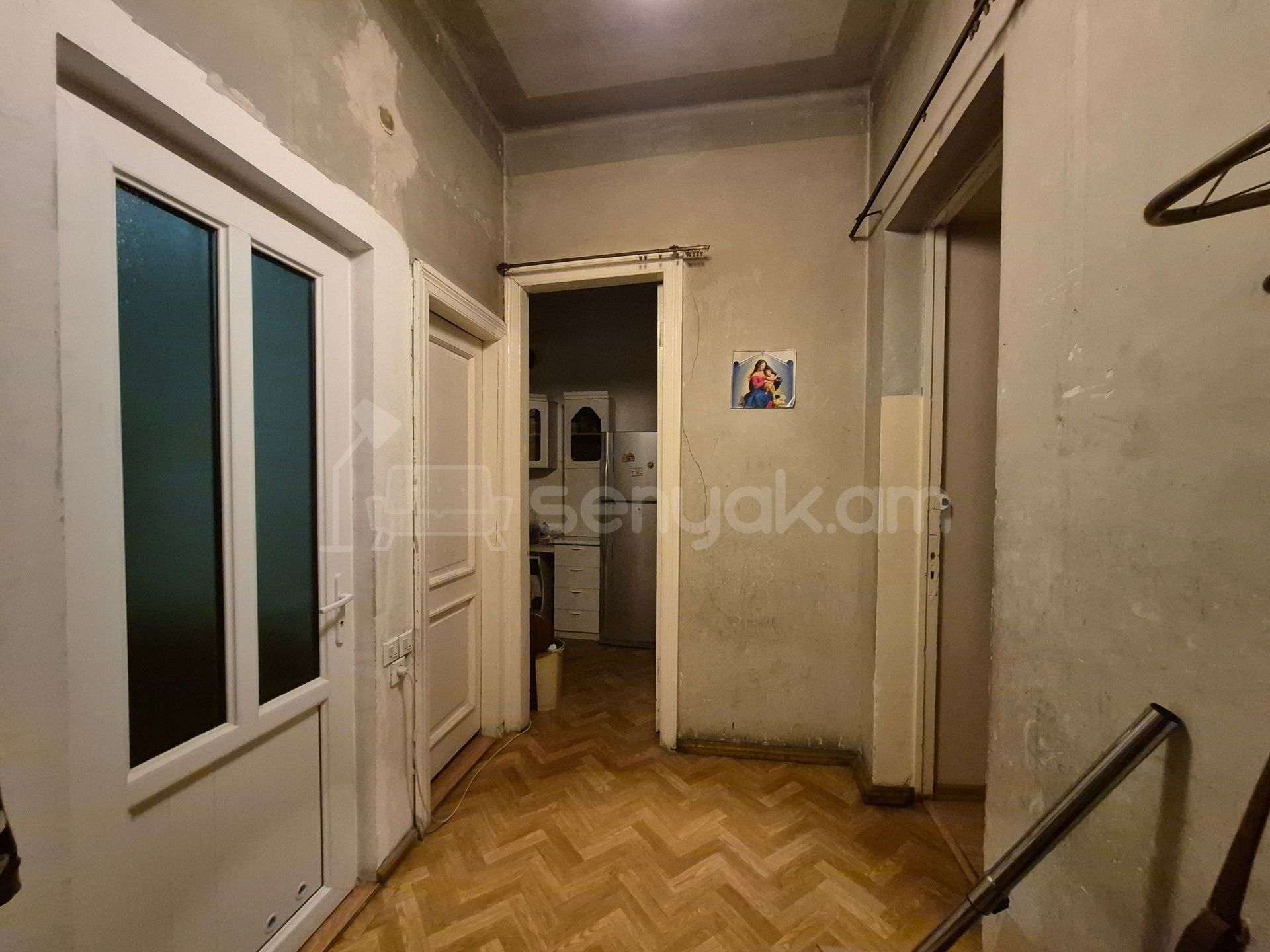 3 Սենյականոց Բնակարան Քարե Շենքում, 114քմ, 5/5 հարկ, Կոսմետիկ Վերանորոգված