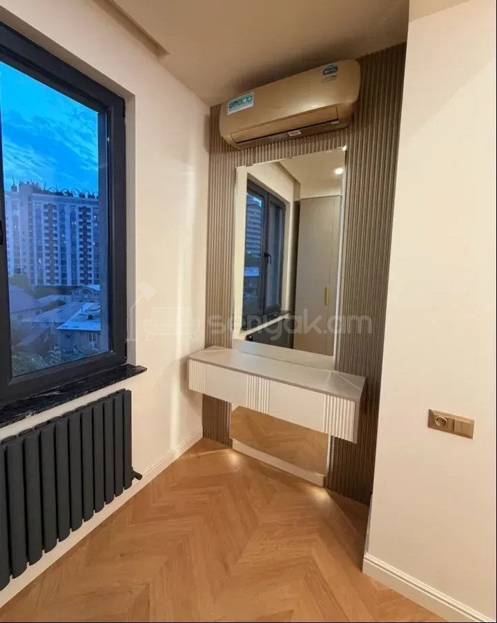 3 Սենյականոց Բնակարան Նորակառույցում, 97քմ, 4/14 հարկ, Կապիտալ Վերանորոգված
