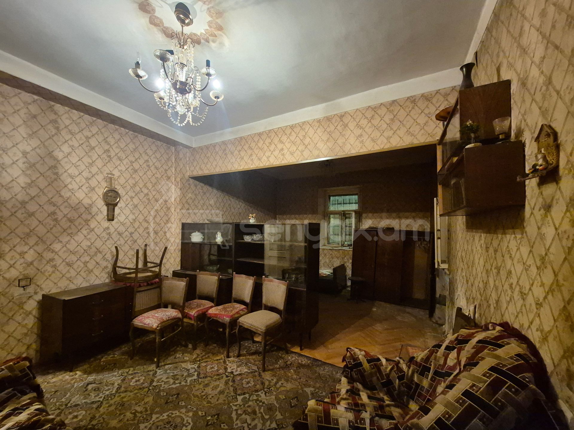 2 Սենյականոց Բնակարան Քարե Շենքում, 49քմ, 1/3 հարկ, Պետական Վիճակում