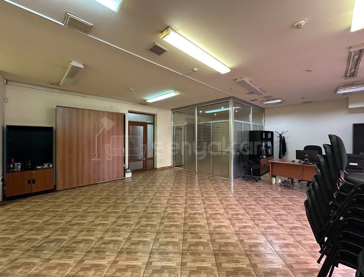 Օֆիսային Տարածք, 130քմ, Կապիտալ Վերանորոգված