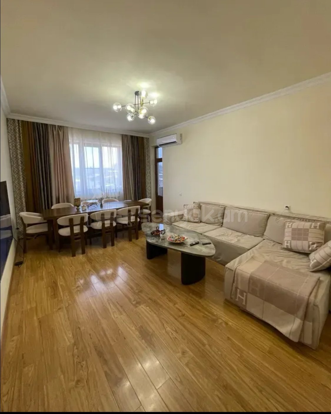 2 Սենյականոց Բնակարան Նորակառույցում, 84քմ, 13/14 հարկ, Կապիտալ Վերանորոգված, Կահավորված