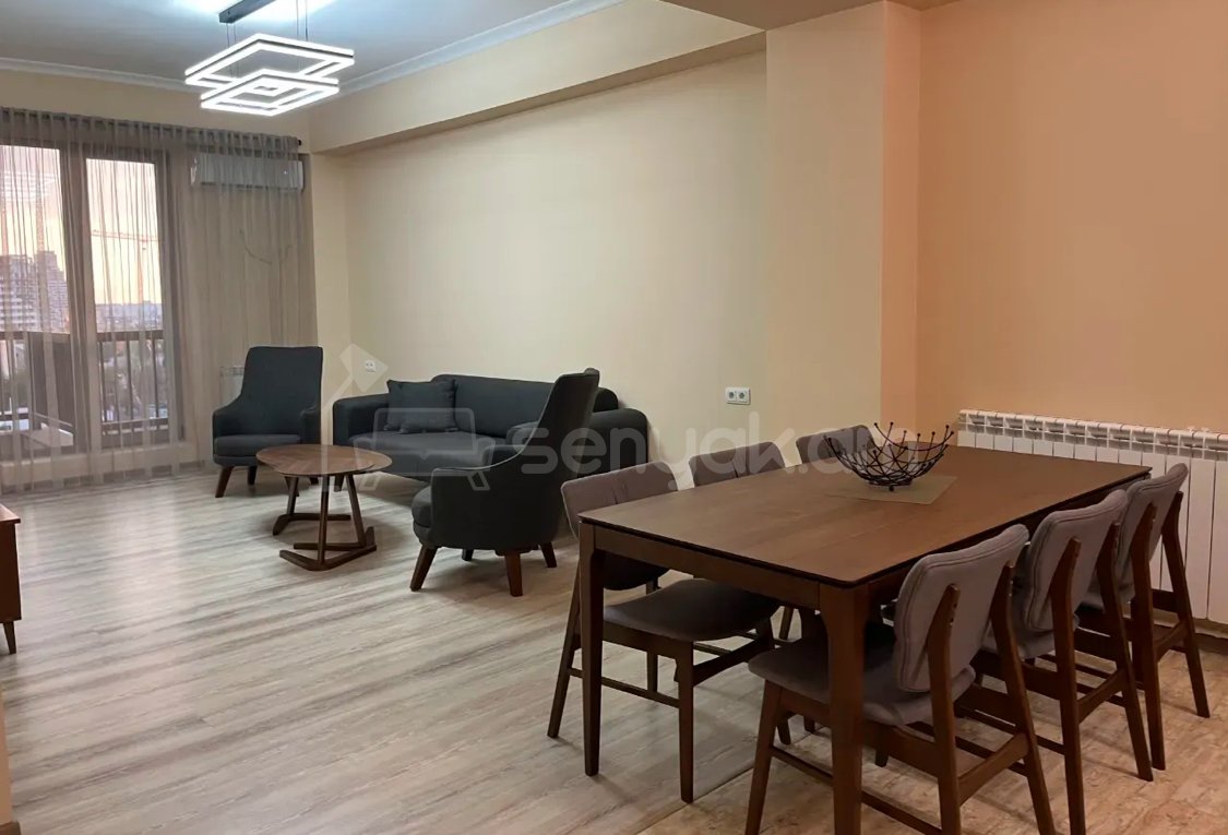 3 Սենյականոց Բնակարան Նորակառույցում, 89քմ, 5/14 հարկ, Կապիտալ Վերանորոգված, Կահավորված