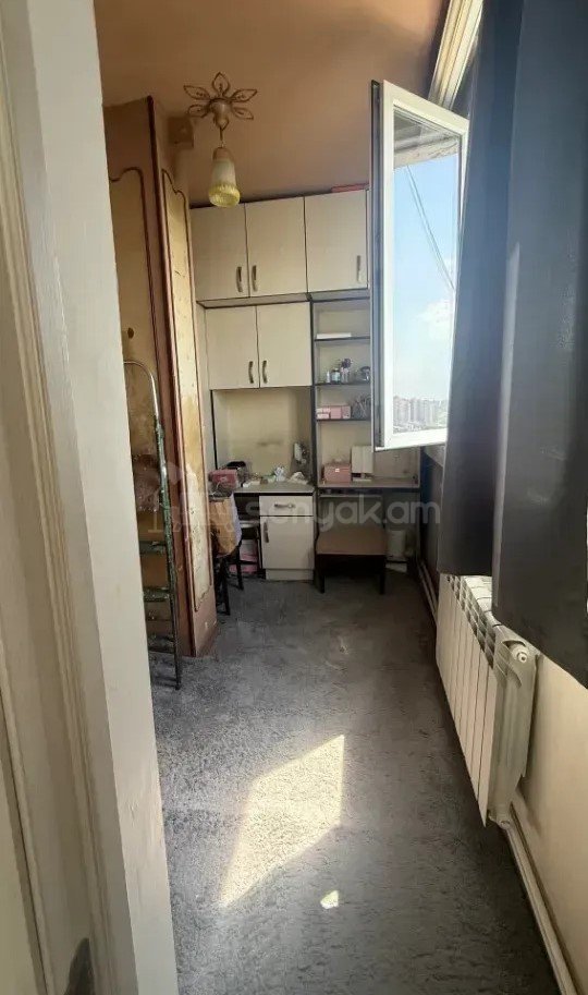 3 Սենյականոց Բնակարան, 63քմ, 8/12 հարկ, Կապիտալ Վերանորոգված