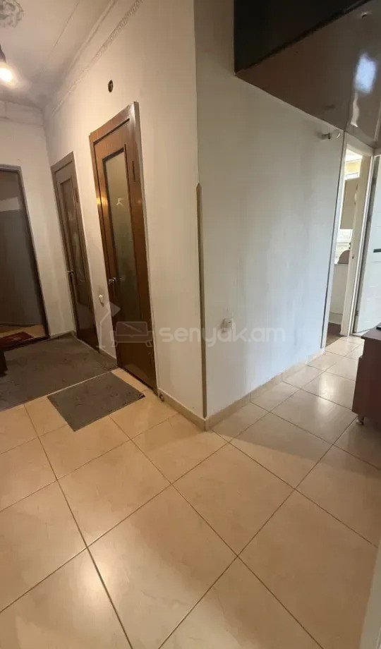3 Սենյականոց Բնակարան, 63քմ, 8/12 հարկ, Կապիտալ Վերանորոգված