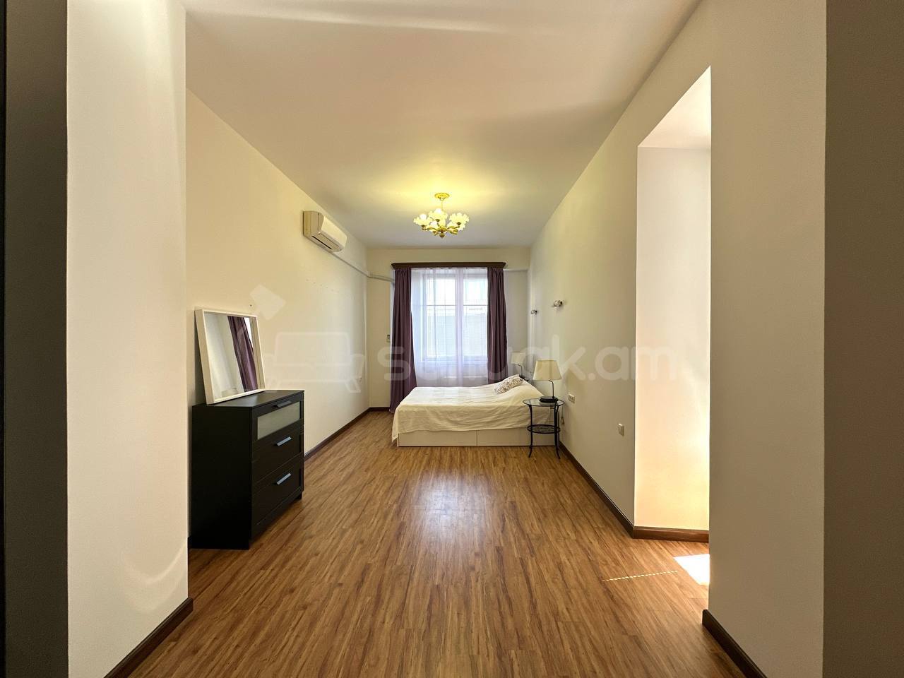 4 Սենյականոց Բնակարան Նորակառույցում, 215քմ, 6/17 հարկ, Կապիտալ Վերանորոգված, Մասամբ Կահավորված, Արևկող