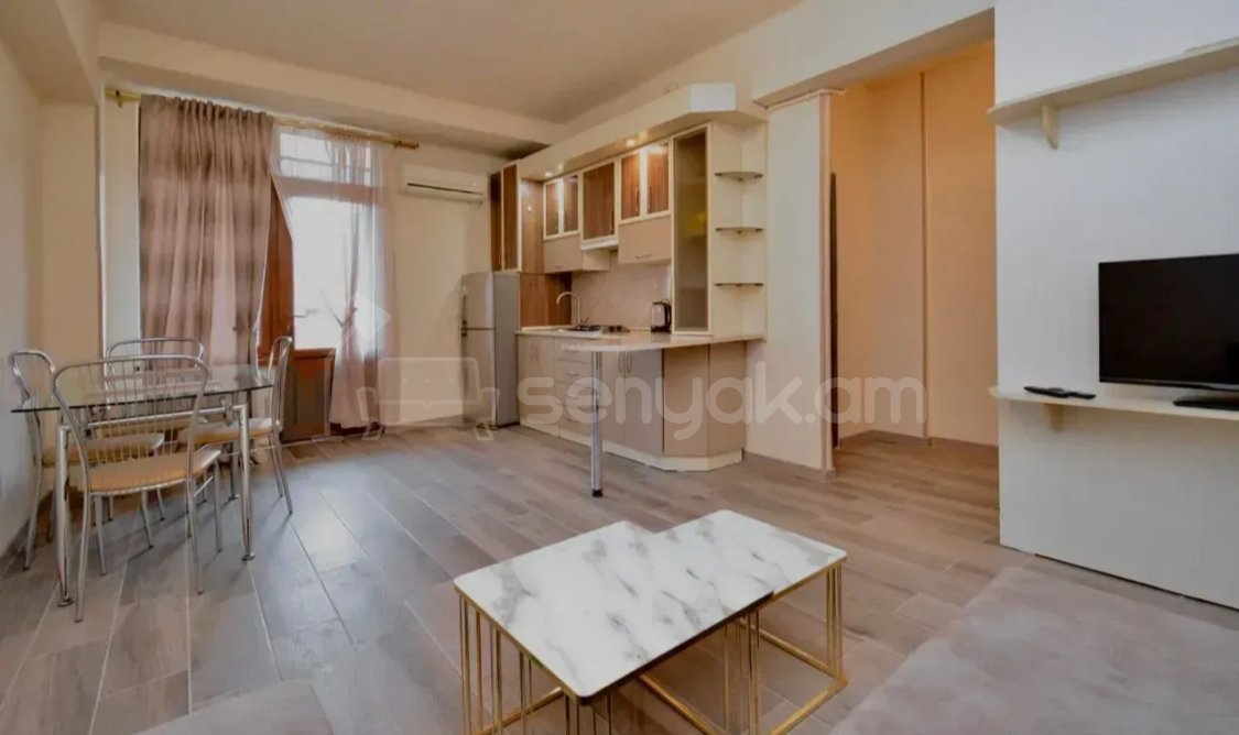 2 Սենյականոց Բնակարան, 42քմ, 5/10 հարկ, Կապիտալ Վերանորոգված, Կահավորված